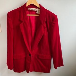 Vintage 1980 CHAUS sz 12 RED SUEDE FEEL BLAZER